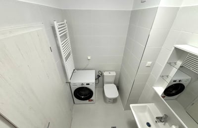 Alquiler de un nuevo apartamento de 1 habitación con balcón, cerca del lago Morii, Bucarest, Rumanía